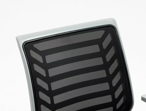 Fotel obrotowy Q-320