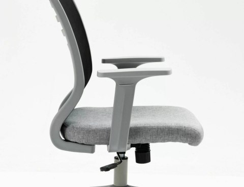 Fotel obrotowy Q-320